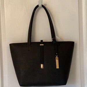 Vince Camuto  Leila Black tote NWT